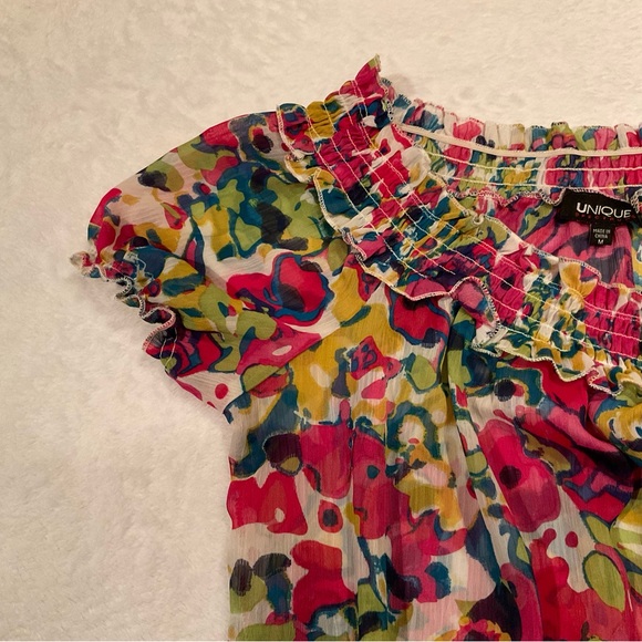 Women’s Unique Spectrum Multi Color Top With Ruffle Trim Size Medium - Picture 8 of 12